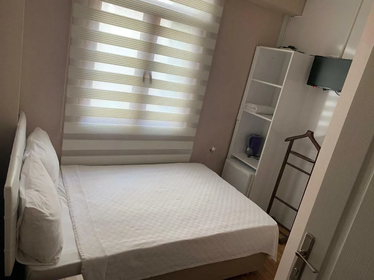 فندق أجنحة عمر سلطان اسطنبول